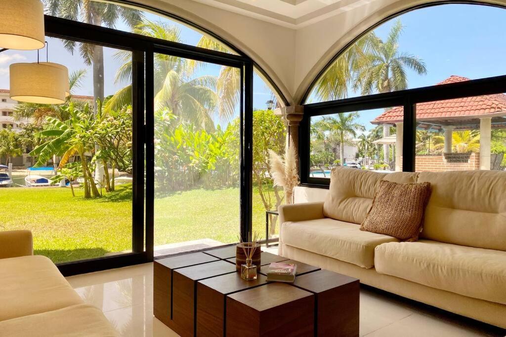 Charming Lagoon Front Villa By Casa Paraiso Cancun Exterior photo
